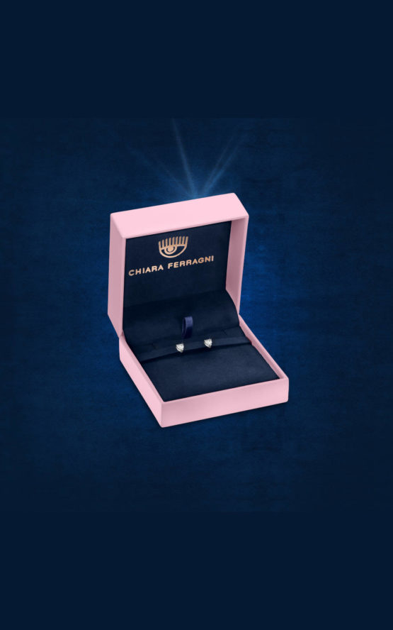 CHIARA FERRAGNI DIAMOND HEART J19AUV21 Ασημένιο Βραχιόλι Με Καρδιές 4