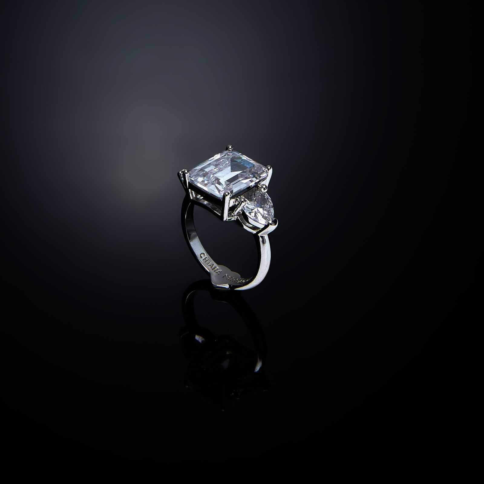 CHIARA FERRAGNI J19AVU06014 Ασημένιο Δαχτυλίδι Με Πέτρες
